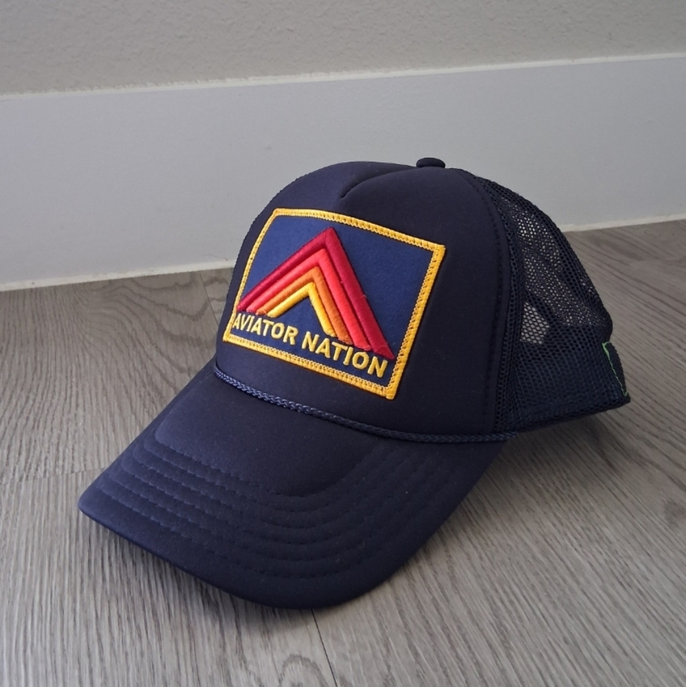 Aviator Nation MOUNTAIN STRIPE VINTAGE TRUCKER HAT
